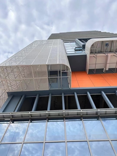 氟碳喷涂铝单板_铝单板氟碳喷涂的国家标准_氟碳喷涂单层铝板