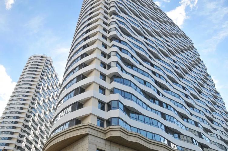 铝幕墙木纹单板规格尺寸_木纹铝单板幕墙_木纹色铝板幕墙