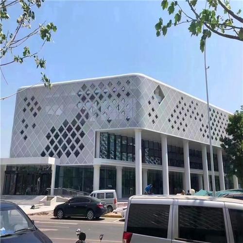 铝单板价格厂家报价表最新