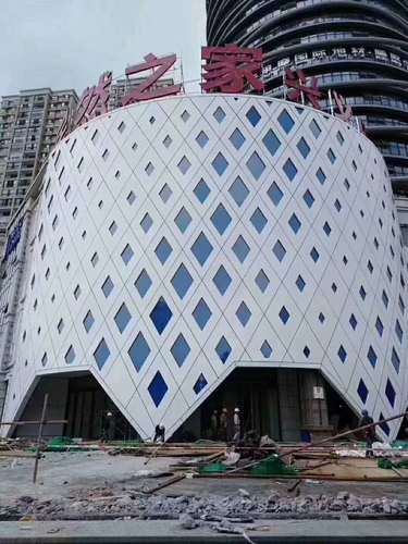 冲孔铝单板厂家定制多少钱