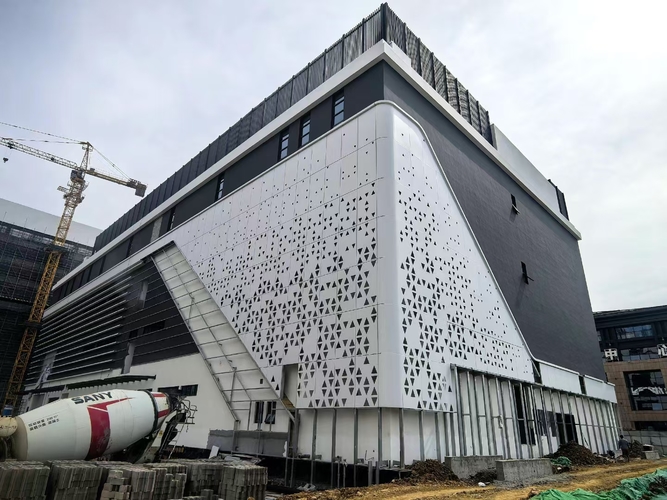 铝单板氟碳漆厚度标准_铝厚度氟碳单板涂层有毒吗_氟碳铝单板涂层厚度